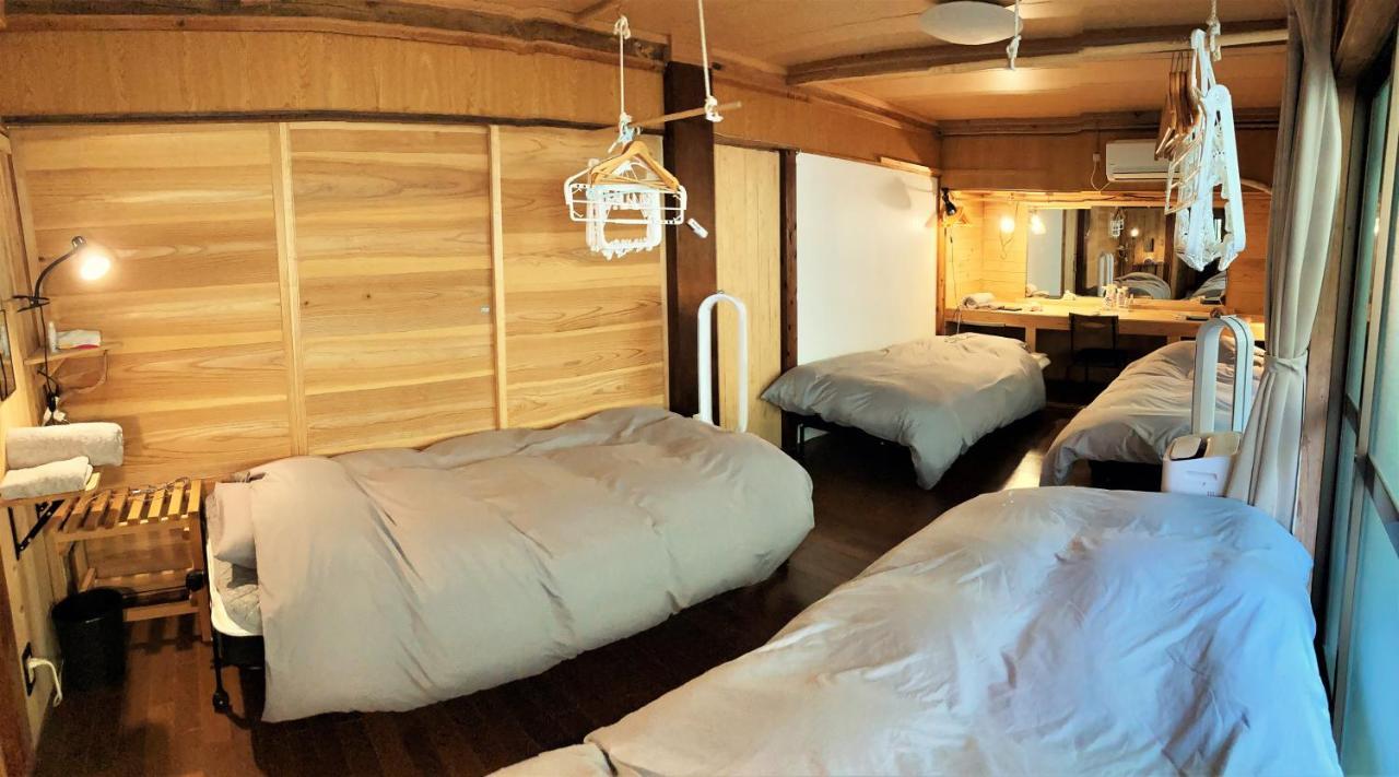 奄美ゲストハウス Hub A Nice Inn Setouchi  Exterior photo