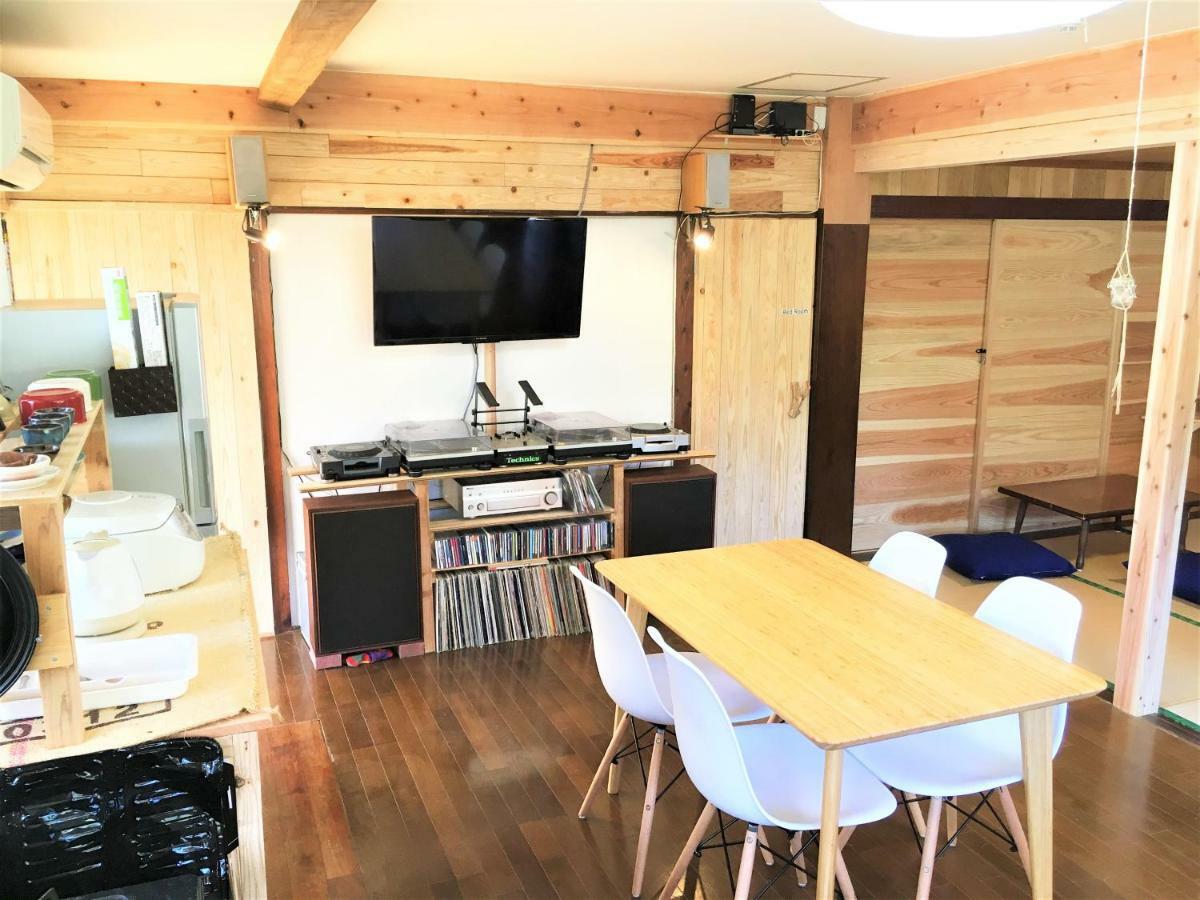 奄美ゲストハウス Hub A Nice Inn Setouchi  Exterior photo